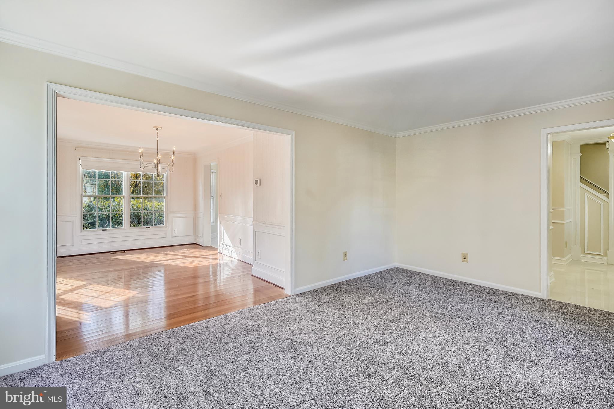 18824 Falling Star Road Germantown, MD 20874 - Photo 22 of 78 Living Room - freshly painted