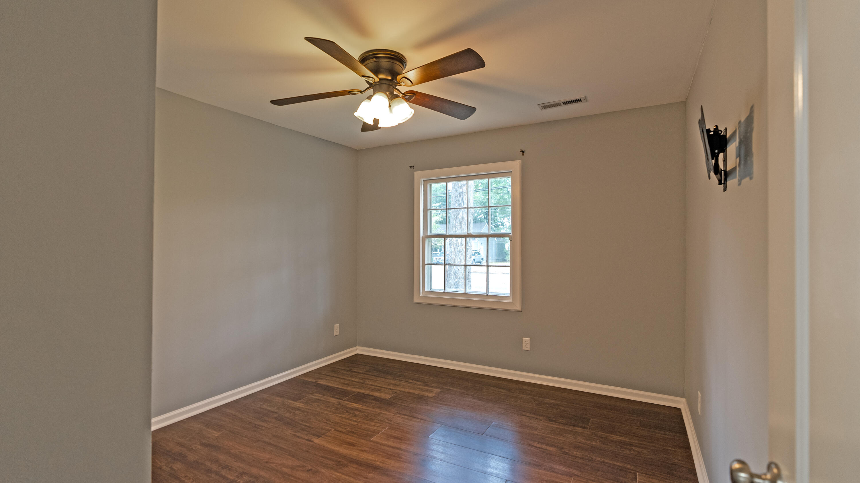623 North Moore Road Chattanooga, TN 37411 - Photo 8 of 25 8
