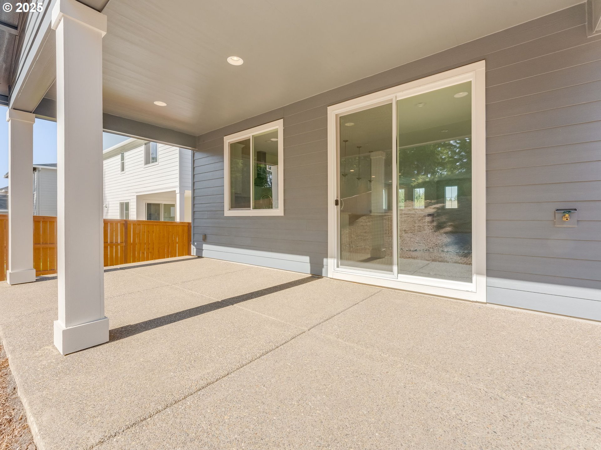 2128 Northeast Ridge Run Lane Estacada, OR 97023 - Photo 35 of 45 Gallery Image 35