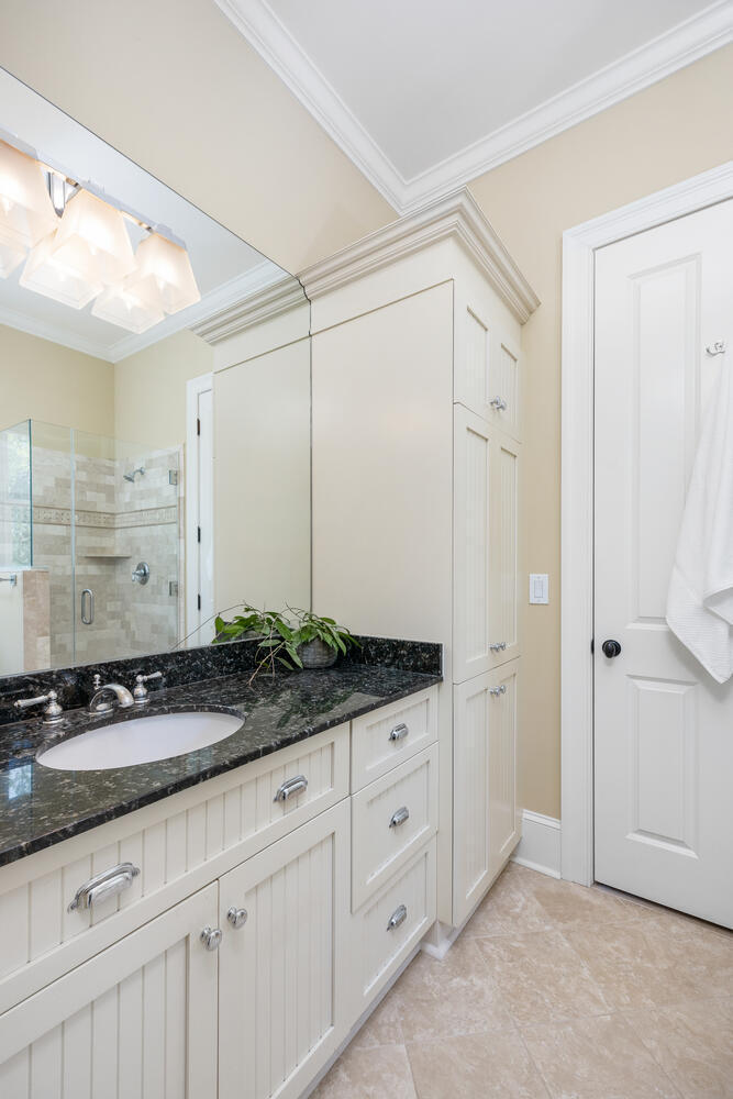 74 Hopetown Road Mount Pleasant, SC 29464 - Photo 47 of 78 Jack-N-Jill Bath