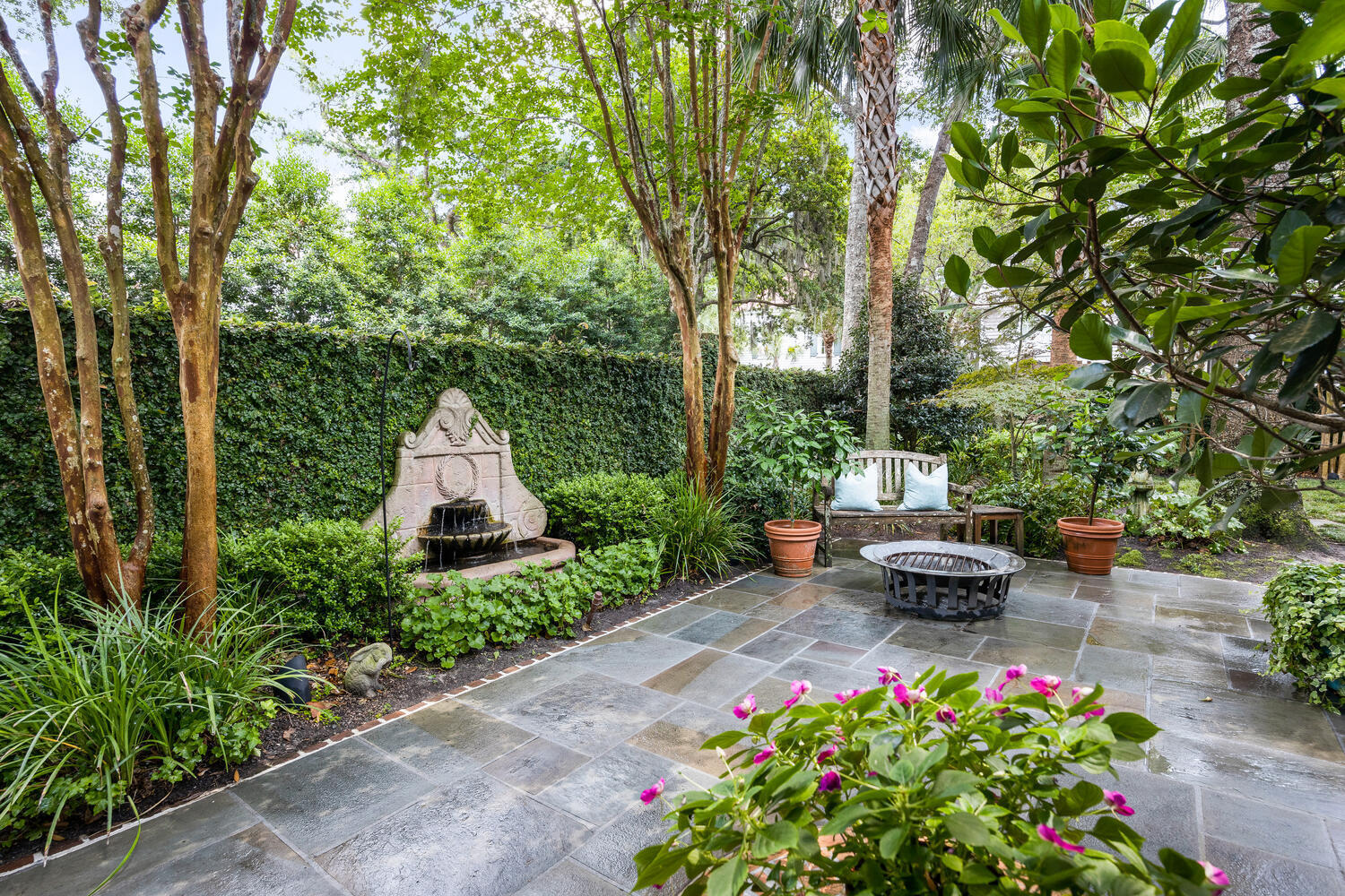 74 Hopetown Road Mount Pleasant, SC 29464 - Photo 7 of 78 Blue Stone Patio with Fountain