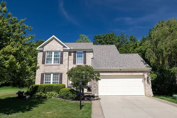 $469,000 | 679 Jockey's Circle, Avon Lake, OH 44012