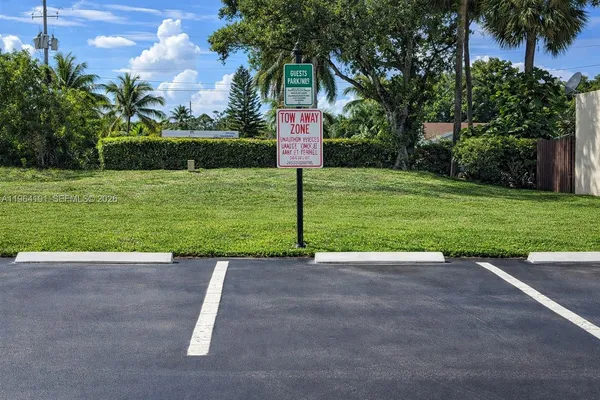 $2,700 | 22335 Palomita Drive, Unit 22335, Boca Raton, FL 33428