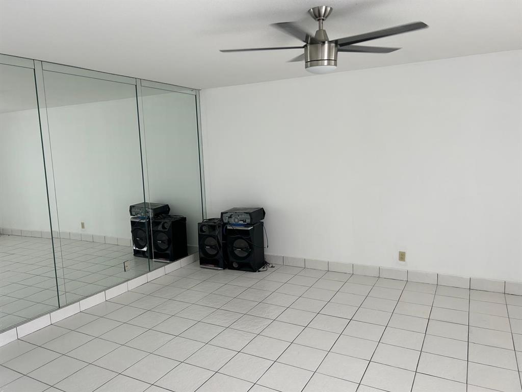 133 Tuscany Lane, Unit 133 Delray Beach, FL 33446 - Photo 4 of 36