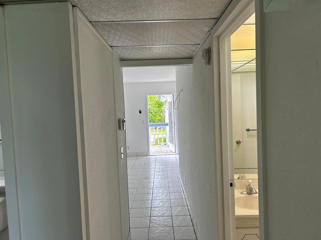 133 Tuscany Lane, Unit 133 Delray Beach, FL 33446 - Photo 7 of 36