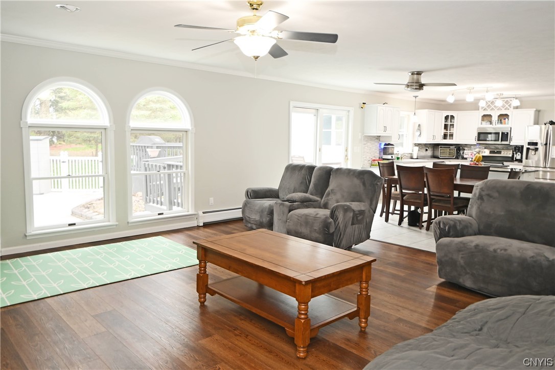 6375 Willow Lane Marcy, NY 13403 - Photo 20 of 49 Family Room