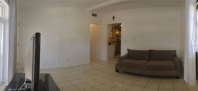 $349,900 | 312 West Cornelius Circle, Sarasota, FL 34232