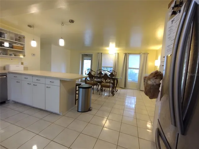 $349,900 | 312 West Cornelius Circle, Sarasota, FL 34232