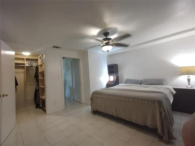 $349,900 | 312 West Cornelius Circle, Sarasota, FL 34232