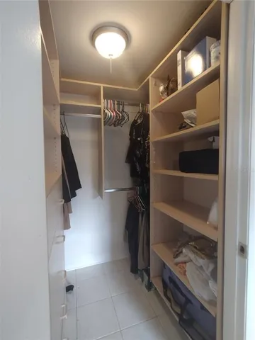 $349,900 | 312 West Cornelius Circle, Sarasota, FL 34232