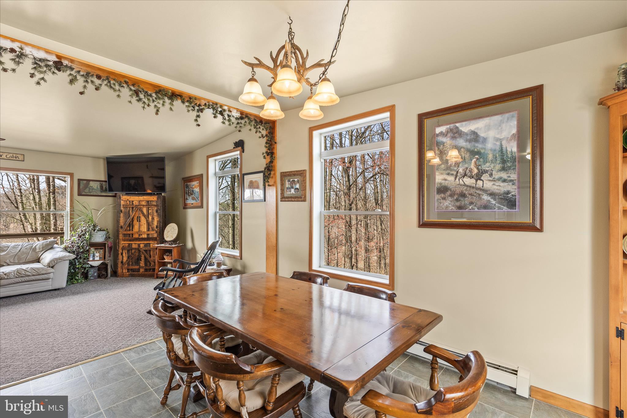 834 Richmond Road Wrightsville, PA 17368 - Photo 7 of 40 Main floor dining, open to kitchen and living room