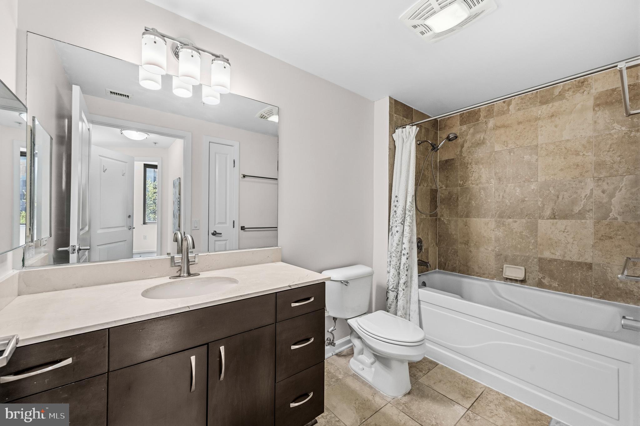 440 L Street Northwest, Unit 502 Washington, DC 20001 - Photo 13 of 23