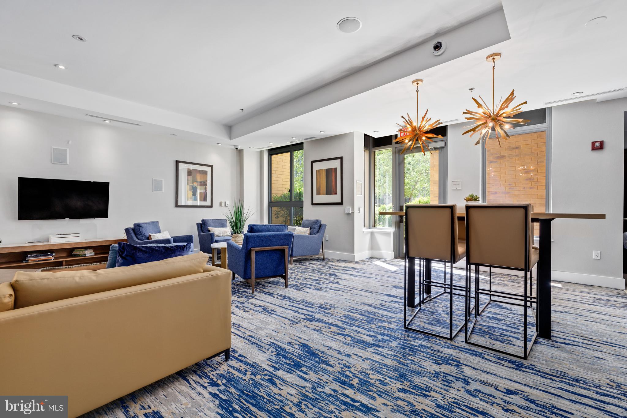 440 L Street Northwest, Unit 502 Washington, DC 20001 - Photo 18 of 23