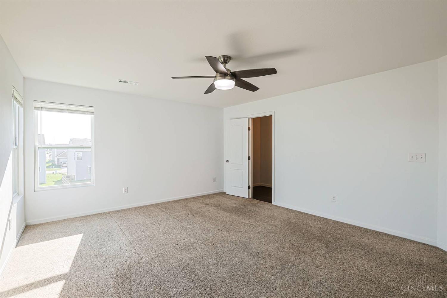 1265 Soaring Way Maineville, OH 45039 - Photo 20 of 37
