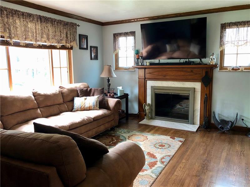 450 Haverhill Road Pittsburgh, PA 15228 - Photo 2 of 23