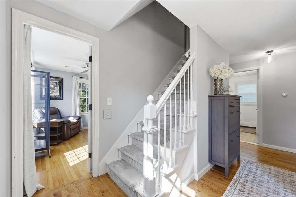 175 Pontoosic Road Westfield, MA 01085 - Photo 24 of 38