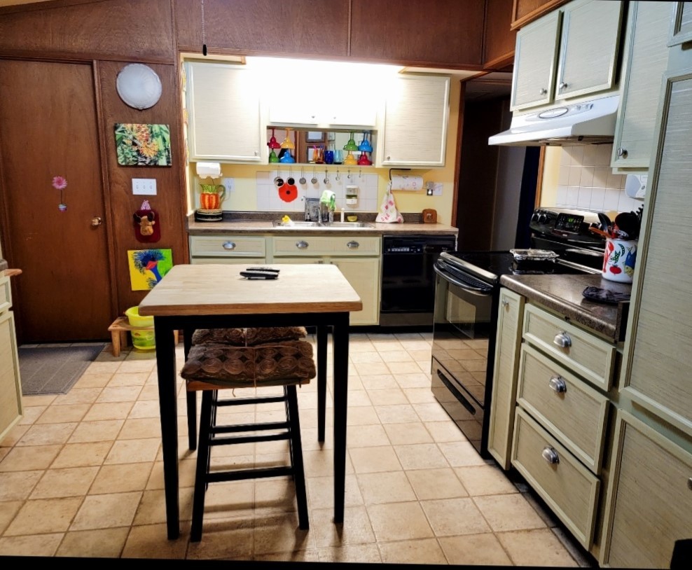 216 Linder Lane Rochelle, IL 61068 - Photo 14 of 27