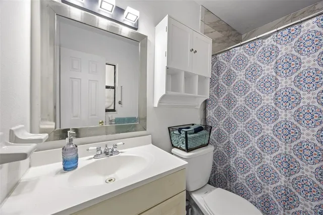 $284,999 | 608 William Avenue, Winter Haven, FL 33880