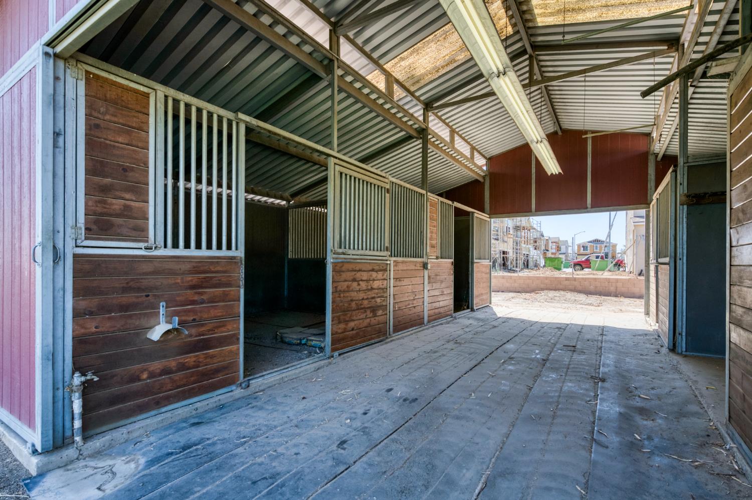 4105 Perrin Road Clovis, CA 93619 - Photo 36 of 67 Gallery Image 36
