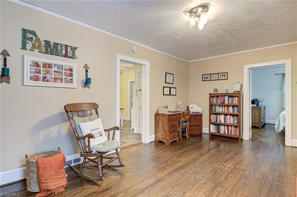 3411 Transou Road Pfafftown, NC 27040 - Photo 7 of 24 Gallery Image 7