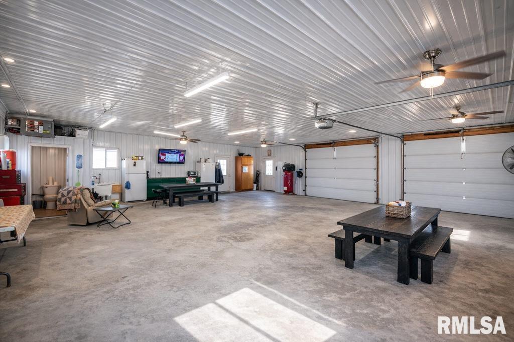 1426 North Main Street Lewistown, IL 61542 - Photo 50 of 55