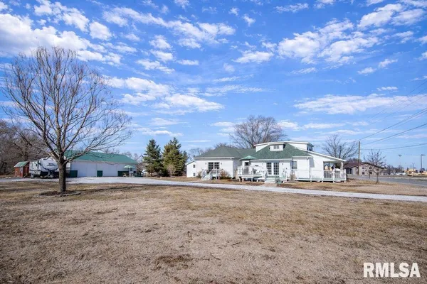 $199,900 | 1426 North Main Street, Lewistown, IL 61542