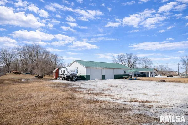 $199,900 | 1426 North Main Street, Lewistown, IL 61542