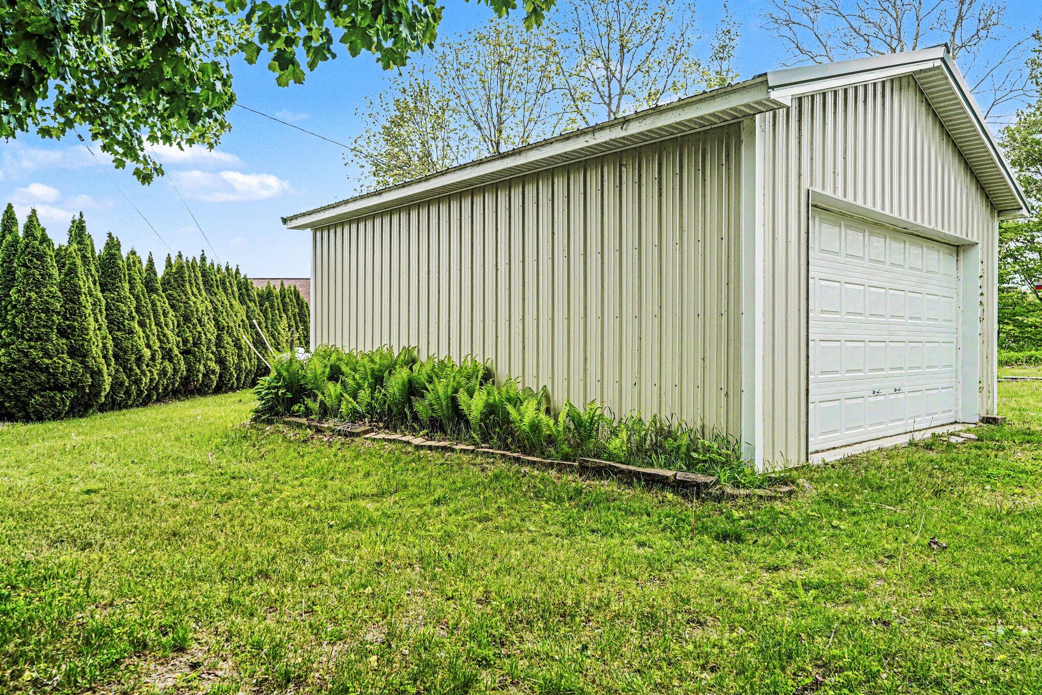 66713 Territorial Road Lawrence, MI 49064 - Photo 9 of 26 020_file_7566