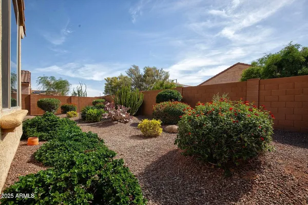 $1,800 | 21883 North 263rd Drive, Buckeye, AZ 85396