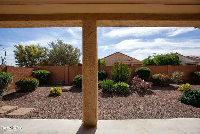 $2,100 | 21883 North 263rd Drive, Buckeye, AZ 85396