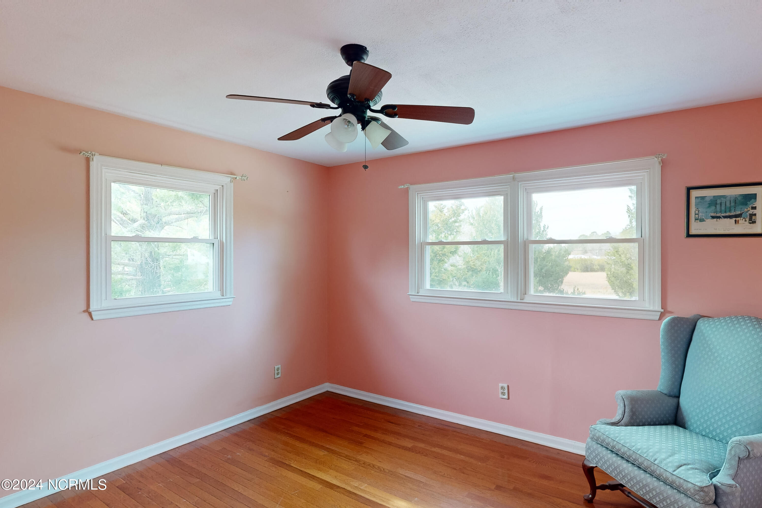 814 East Ocean Road Holly Ridge, NC 28445 - Photo 37 of 61 814 E Ocean - Interiors_35