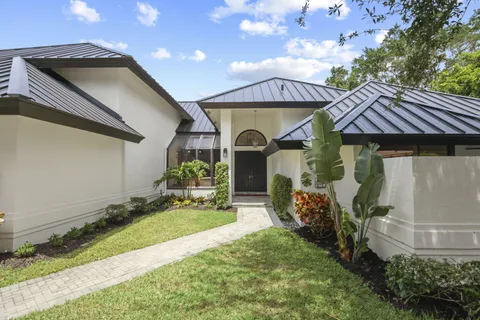 $2,995,000 | 3235 Hyde Circle, Boca Raton, FL 33434
