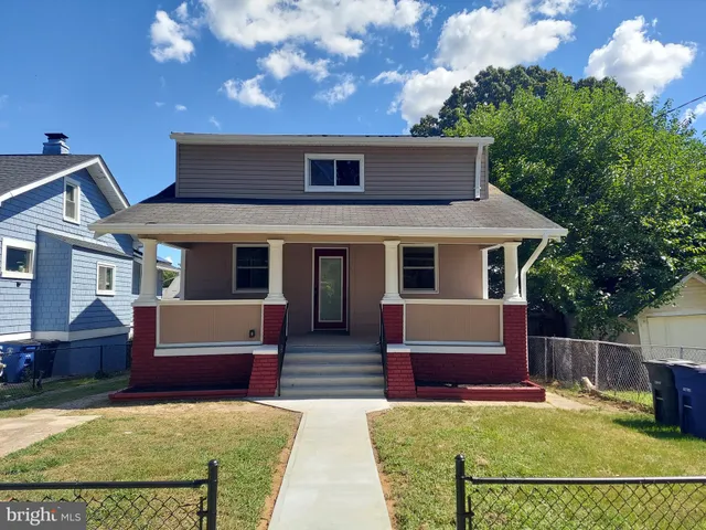 $495,000 | 3803 40th Avenue, Brentwood, MD 20722