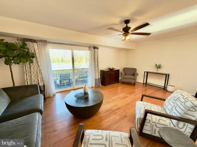 $350,000 | 8012 Lakecrest Drive, Greenbelt, MD 20770