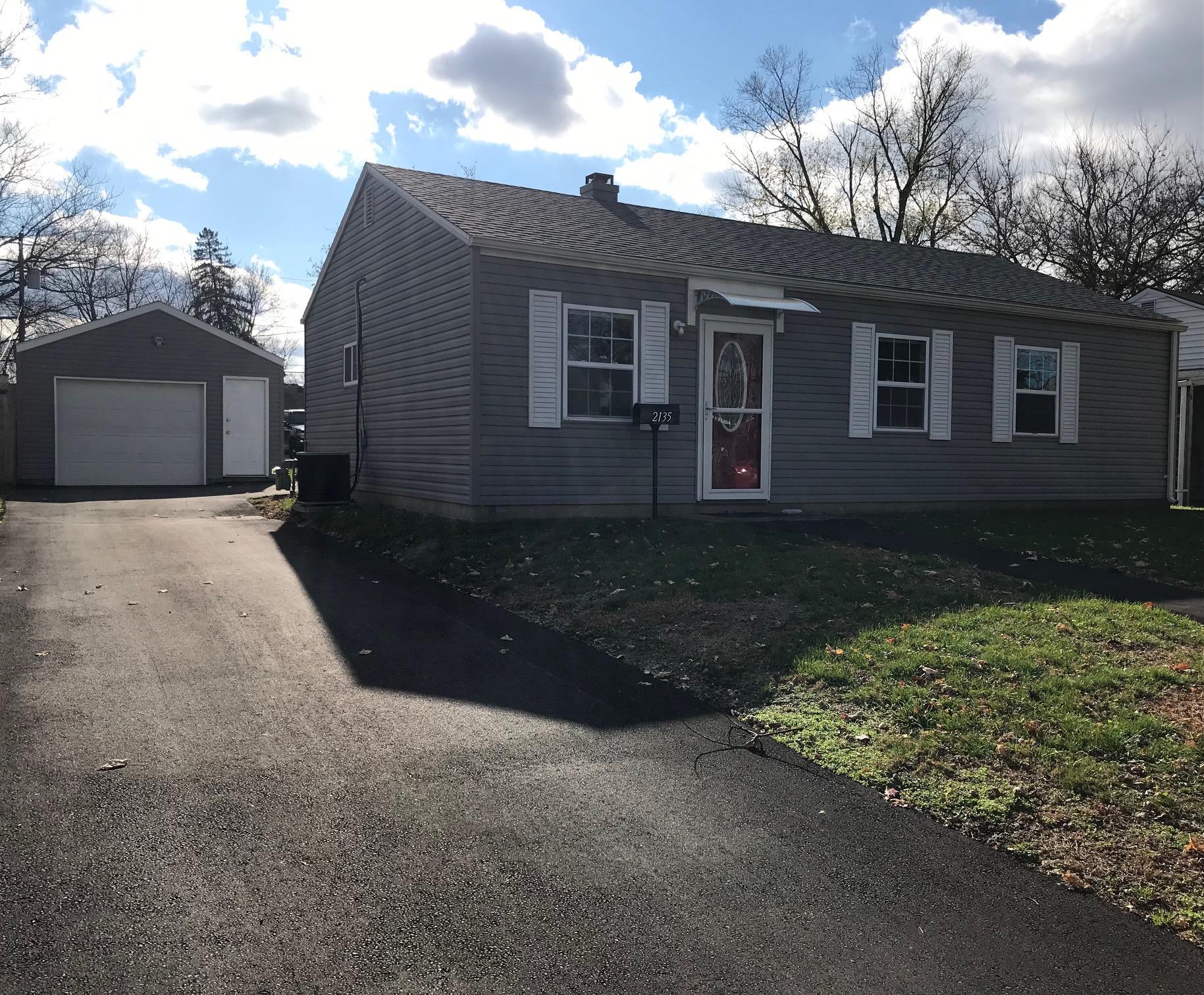 2135 South Hadley Road Springfield, OH 45505 - Photo 1 of 24 Gallery Image 1