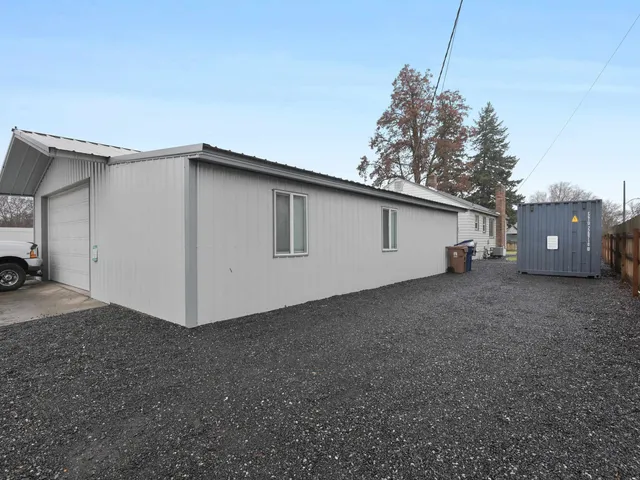 $425,000 | 503 East Montgomery Avenue, Spokane, WA 99207