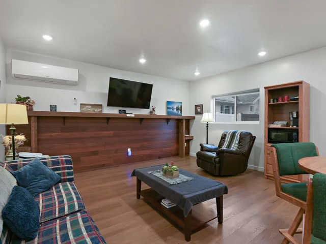 $425,000 | 503 East Montgomery Avenue, Spokane, WA 99207