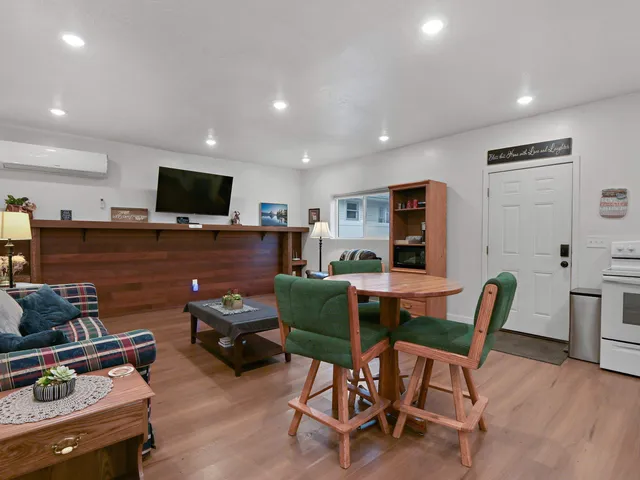 $425,000 | 503 East Montgomery Avenue, Spokane, WA 99207