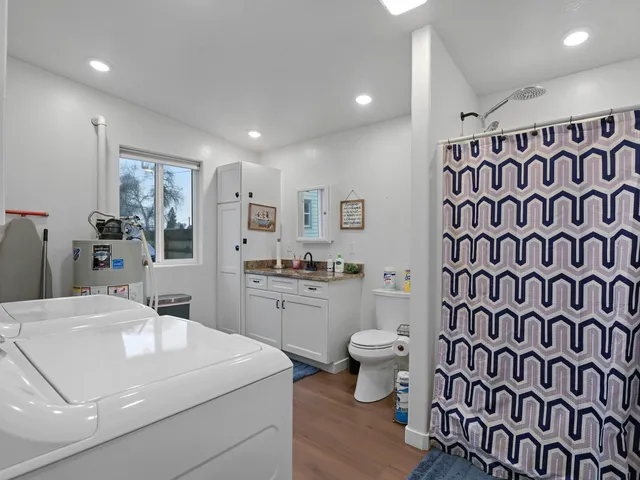 $425,000 | 503 East Montgomery Avenue, Spokane, WA 99207