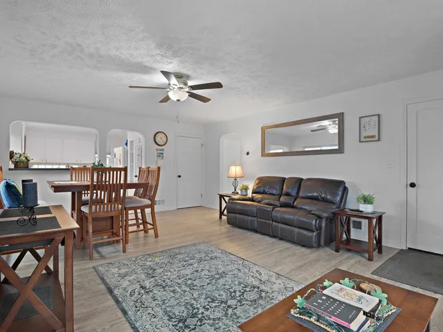 $425,000 | 503 East Montgomery Avenue, Spokane, WA 99207