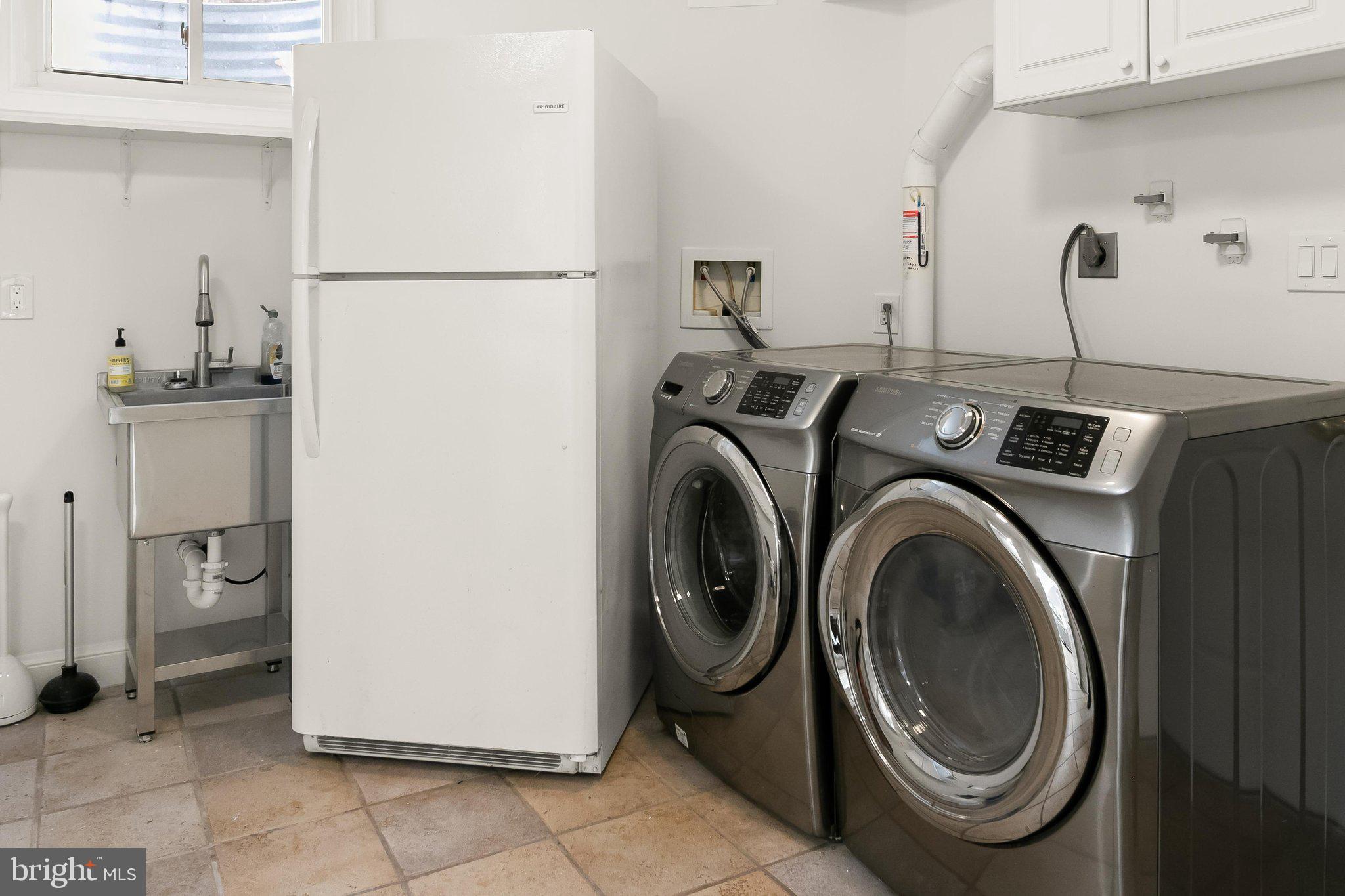 5193 Watson Street Northwest Washington, DC 20016 - Photo 37 of 45 Laundry Room