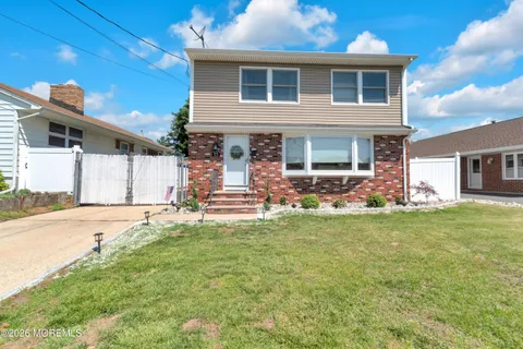 $625,000 | 35 Furman Avenue, Sayreville, NJ 08872