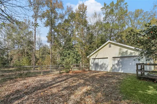 $2,400 | 118 Heatherstone Lane, Covington, LA 70433