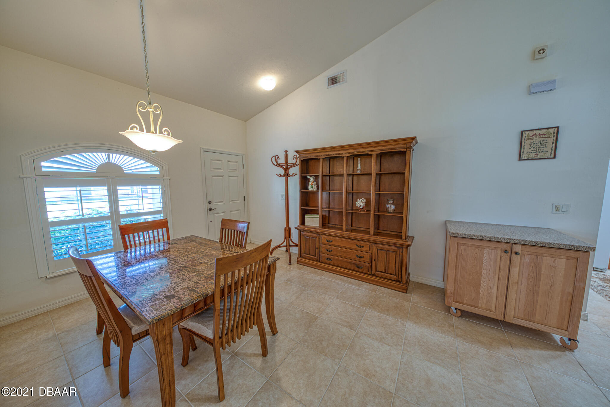 112 Lindley Road Daytona Beach, FL 32118 - Photo 13 of 35 1400