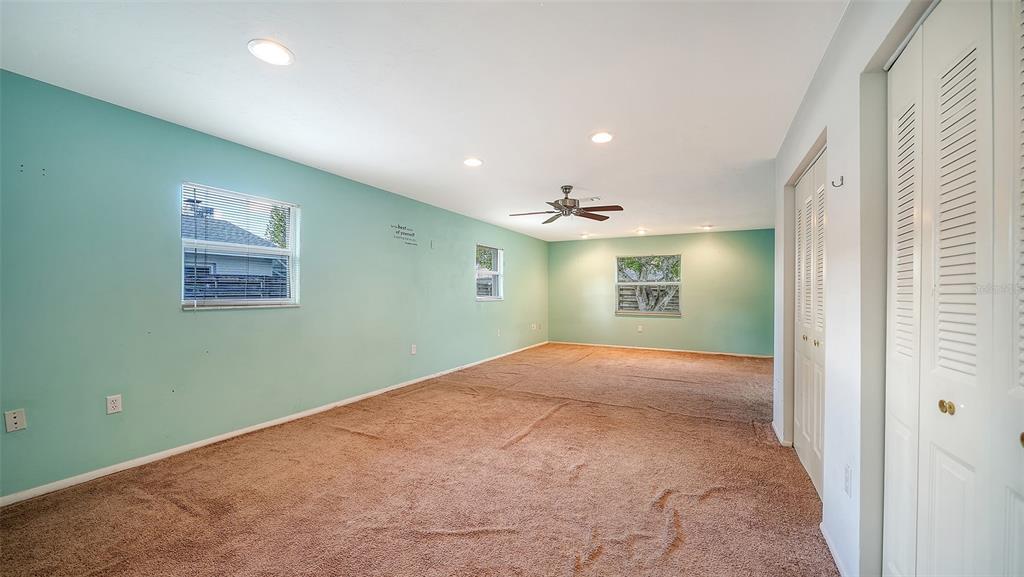 1546 Georgetowne Lane Sarasota, FL 34232 - Photo 27 of 36