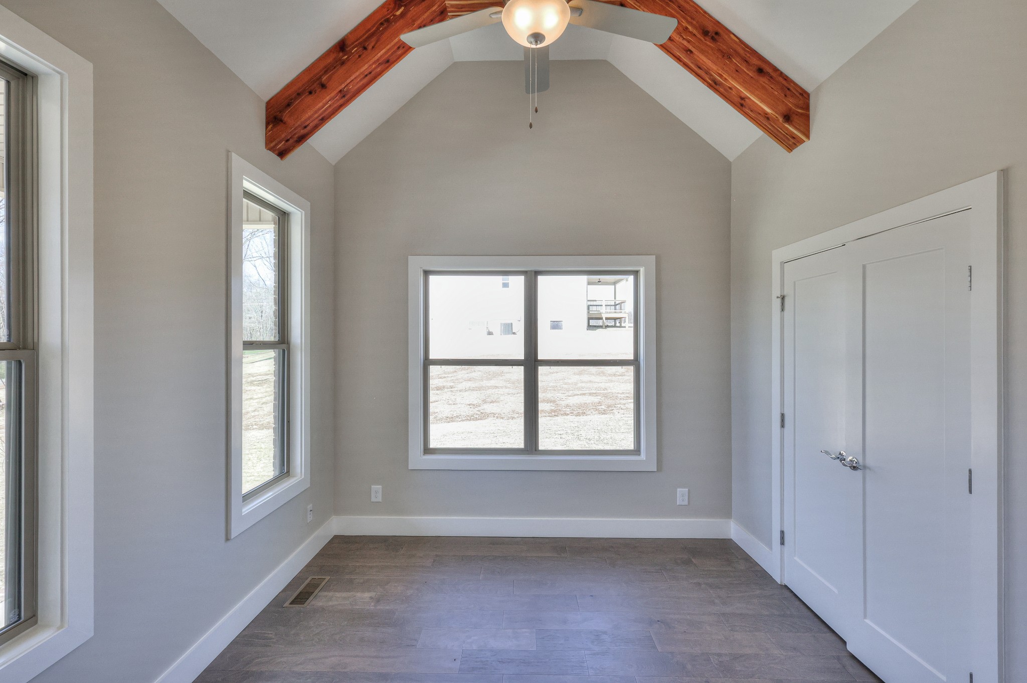 550 Bass Road Bethpage, TN 37022 - Photo 3 of 48 Gallery Image 3