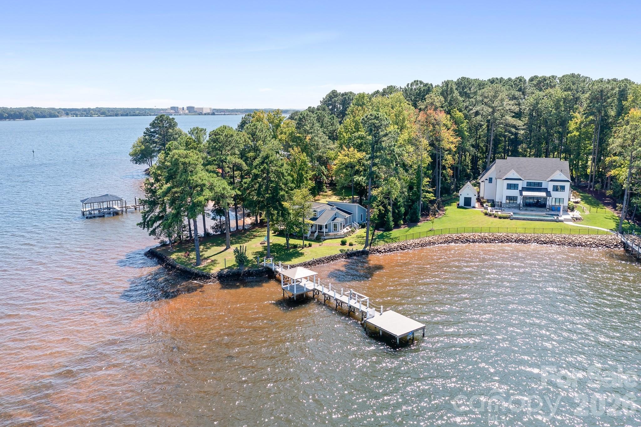 8293 Luckey Point Road Denver, NC 28037 - Photo 4 of 45