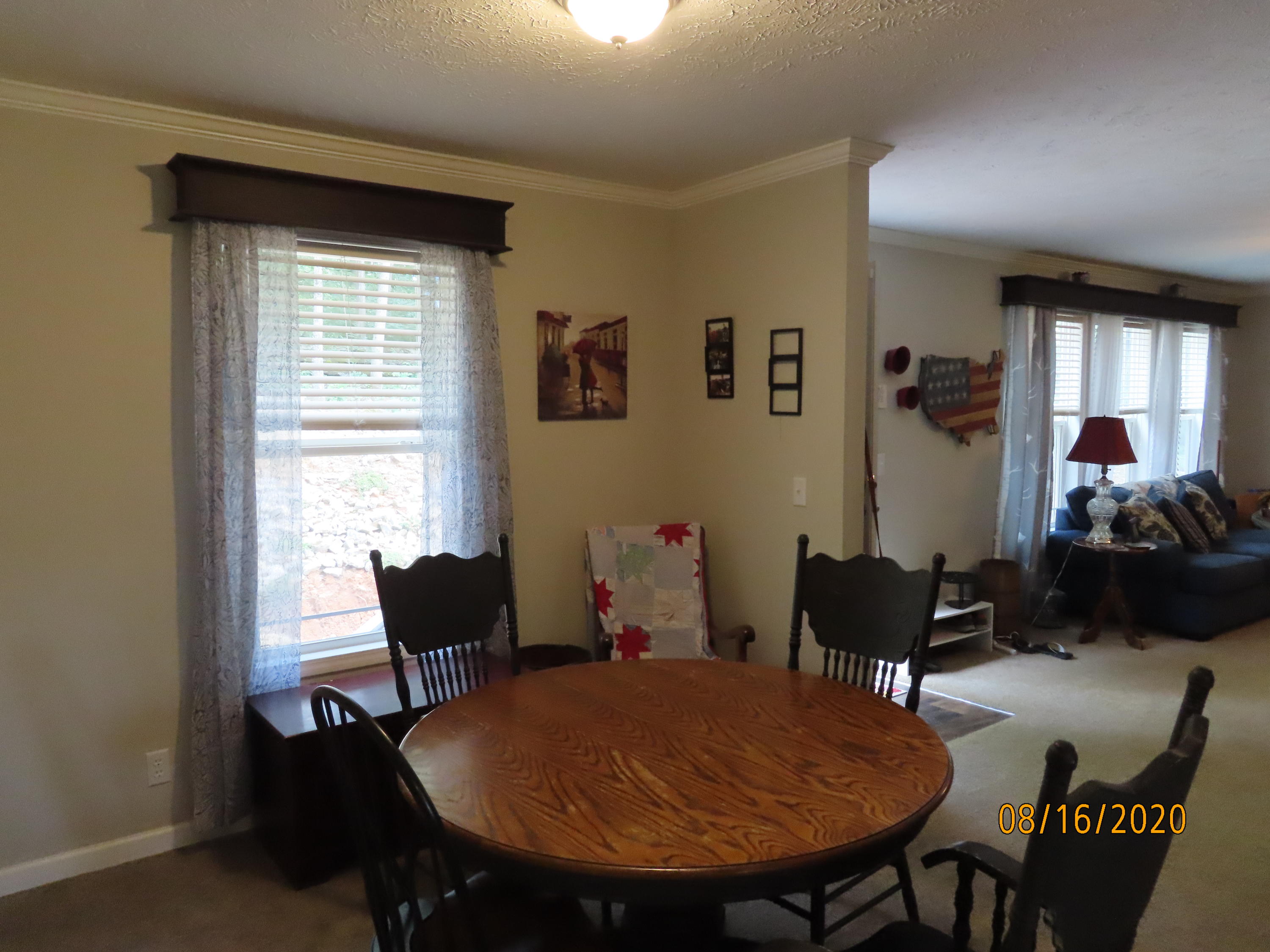 638 Johnson Road Kodak, TN 37764 - Photo 15 of 39 FORMAL DINING AREA