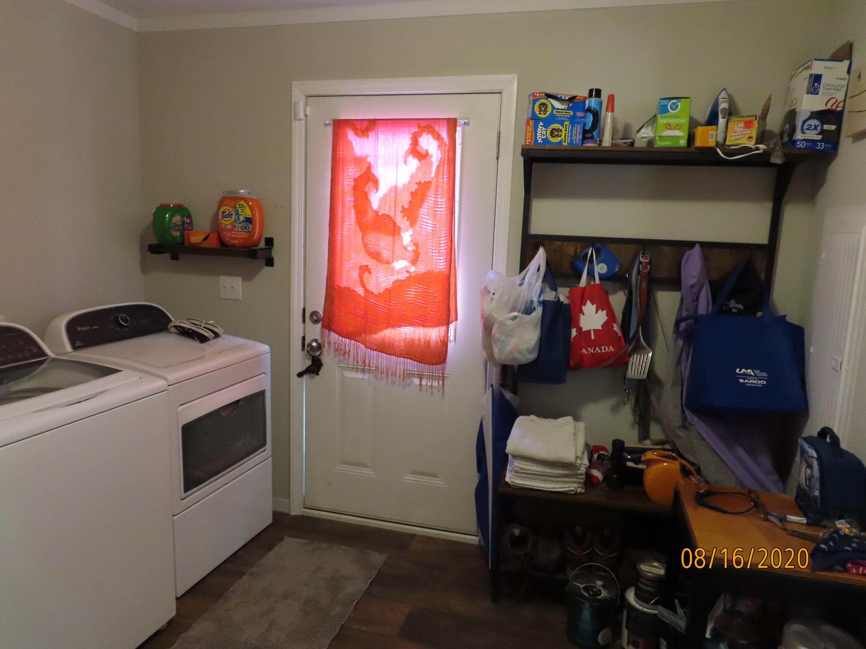 638 Johnson Road Kodak, TN 37764 - Photo 33 of 39 SPACIOUS LAUNDRY ROOM