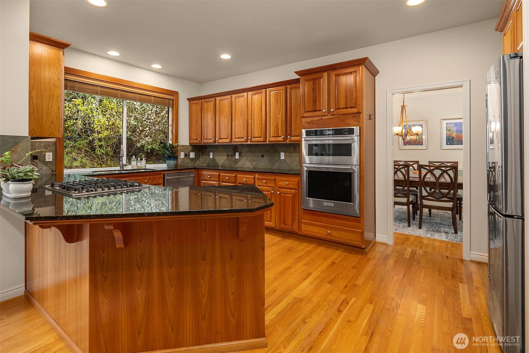 2433 201st Street Southeast Bothell, WA 98021 - Photo 11 of 38